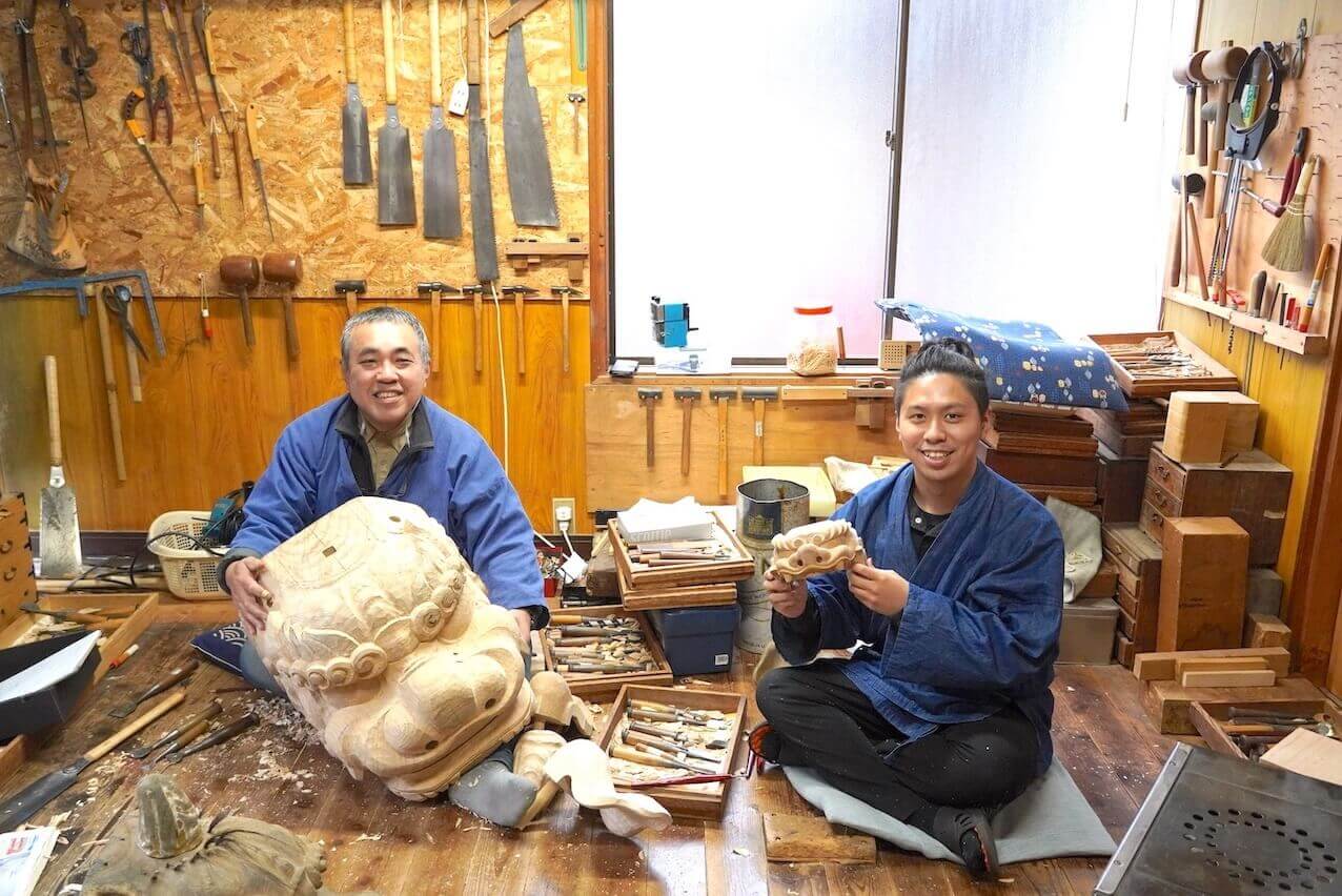 霊峰白山のふもとで伝統を受け継ぎ、加賀獅子舞の獅子頭を作り続ける