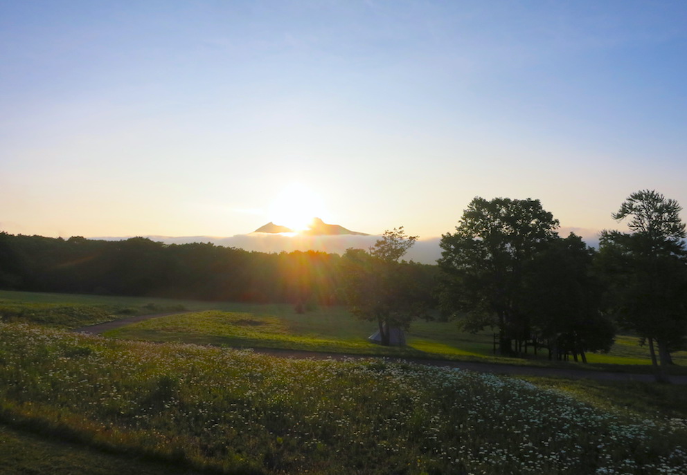 函館の朝日